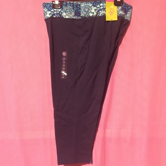 made for life Pants - New Athletic workout capris made for life Pants - New Athletic workout capris